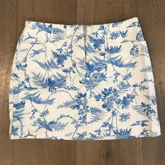 💜Host Pick💜Express Stretch Floral Skirt 💜 - Picture 1 of 3